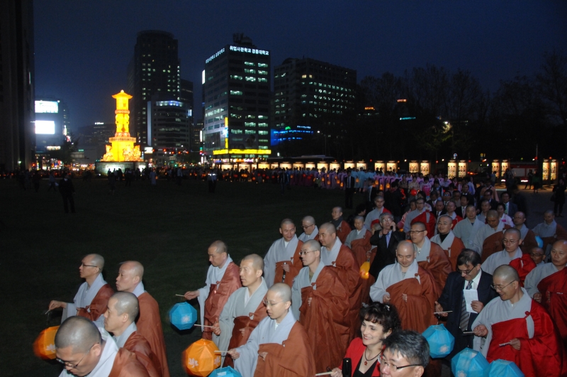 2010.05.03_시청앞 점등식 (138)